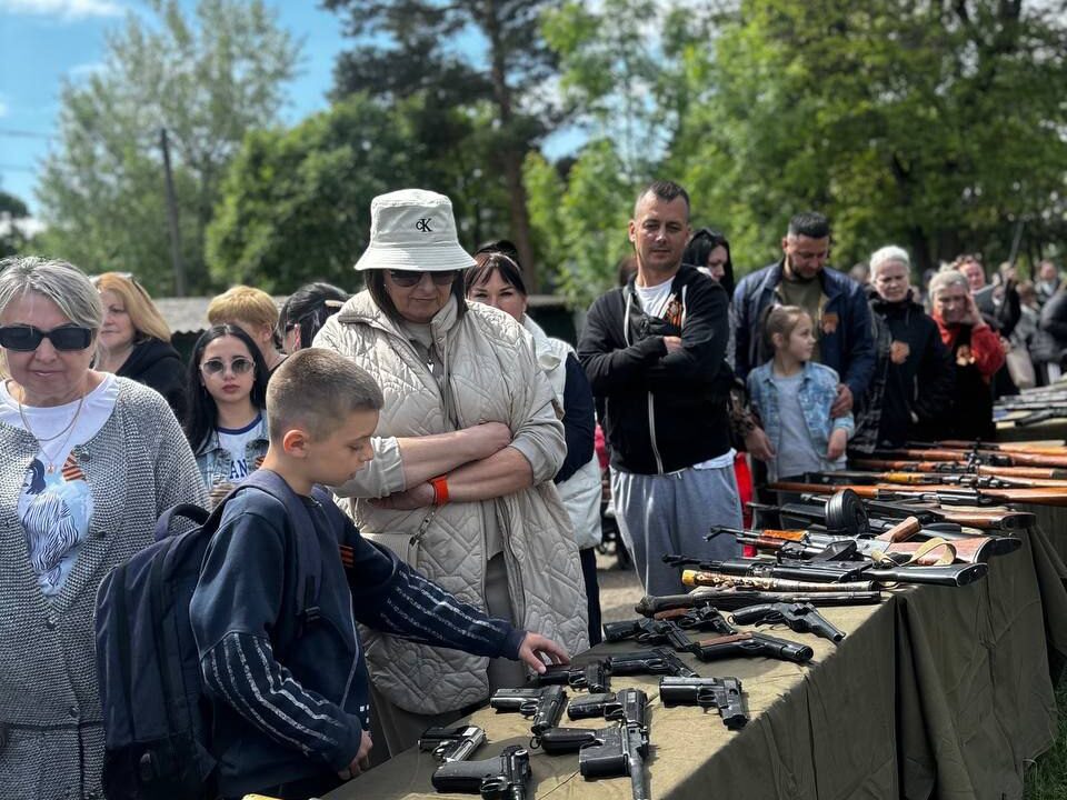 «Наследники Побед» с выставкой в РКК
