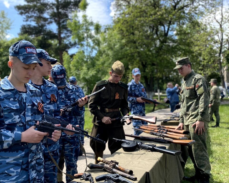 «Наследники Побед» с выставкой в РКК