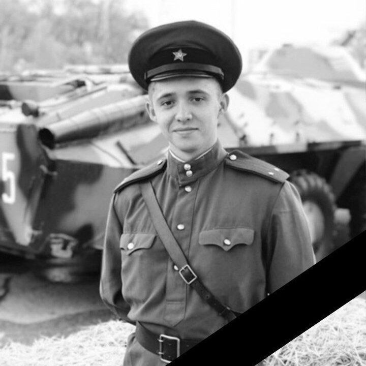 40 дней нет с нами Дениса Коняхина