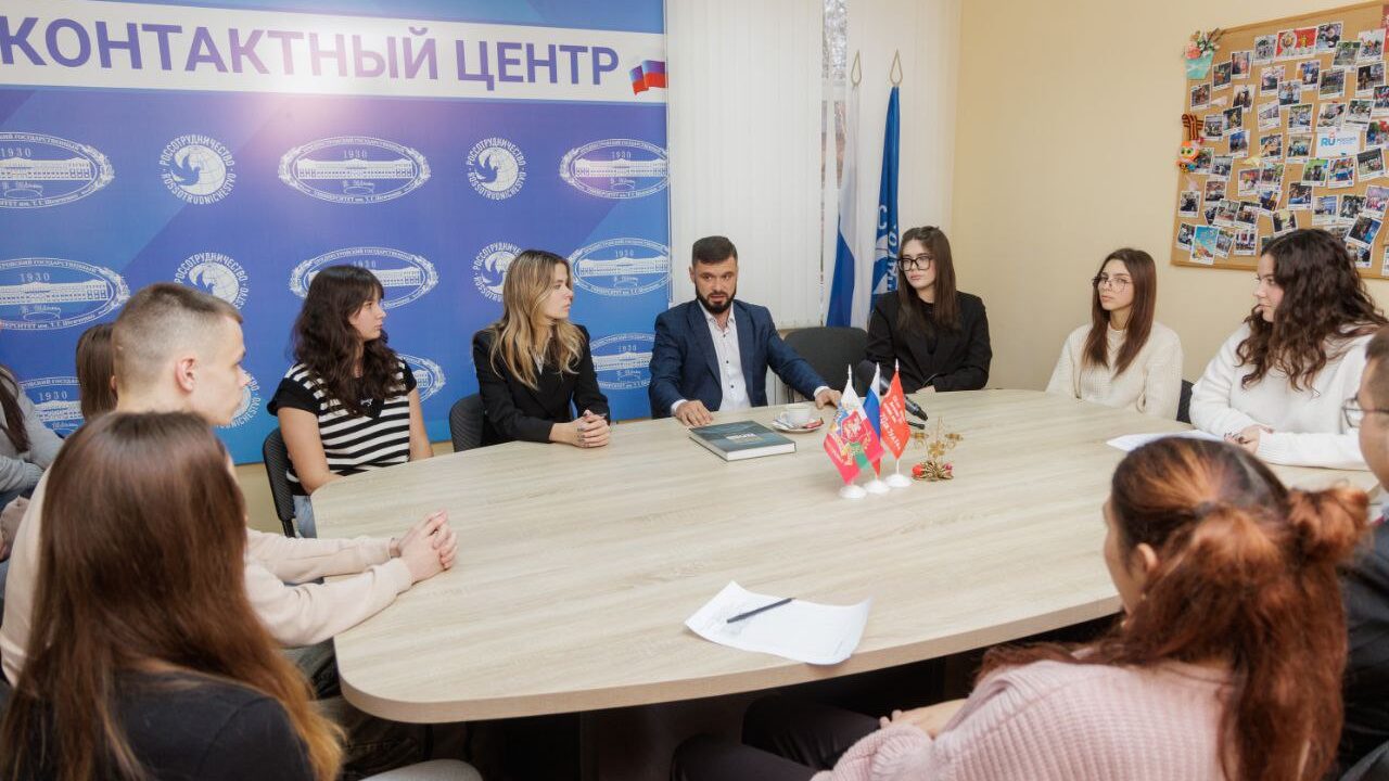 «Наследники Побед»: встреча со студентами